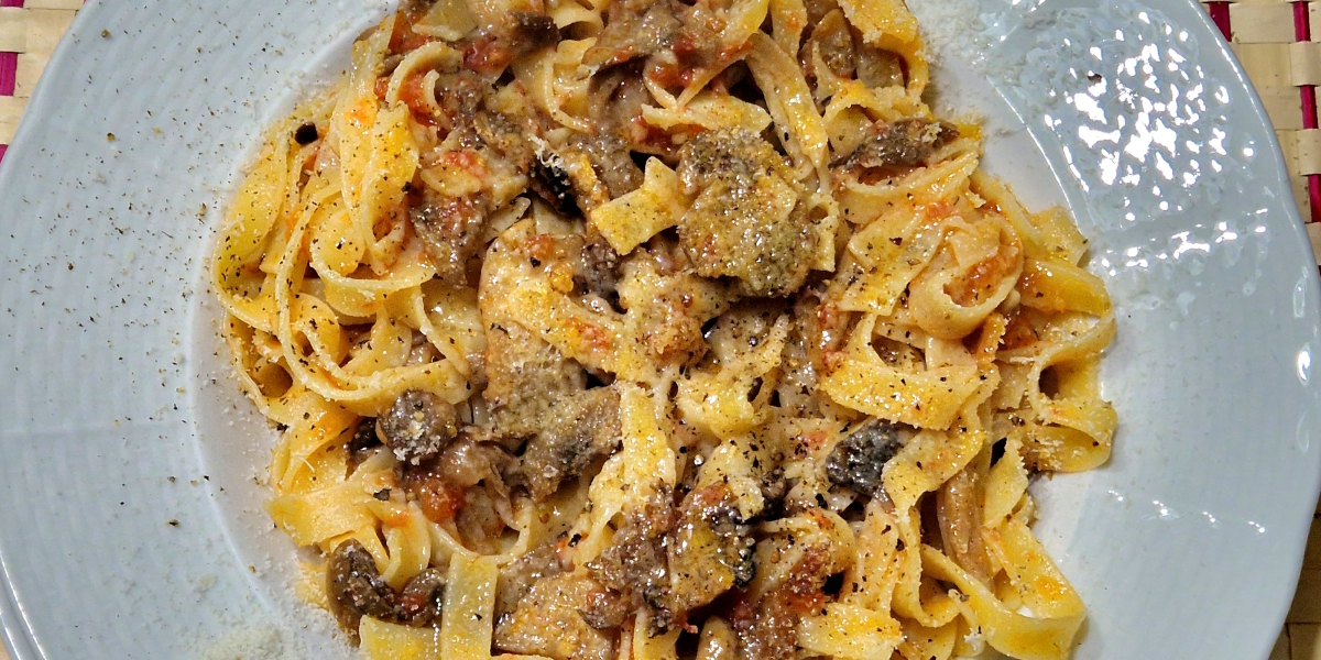 Ricetta Tagliatelle ai Funghi